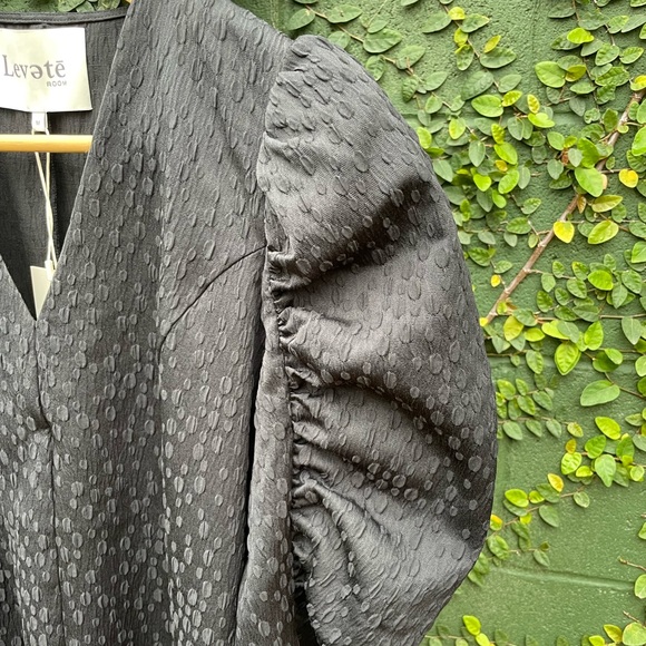 NWT | Levete Room | Black Puff Shoulder fitted Dress | Size M - Picture 7 of 13